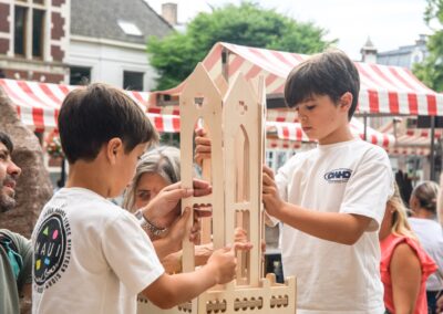 De domtoren wordt opgebouwd